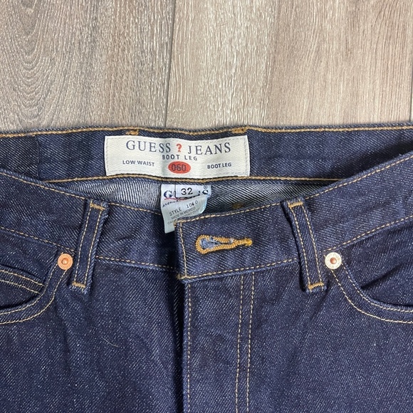 Guess bootcut low waist Jeans‎ - Picture 2 of 9